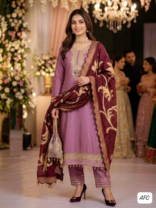Aarvika Fab Shimmer Tissue Silk Unstitched Suit Set with Banarasi Dupatta & Potli